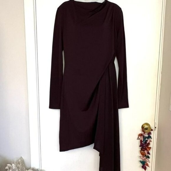 NWOT TOPSHOP DARK PLUM DRAPE FRONT ASYMMETRICAL CREPE DRESS SIZE 10 - Picture 3 of 14